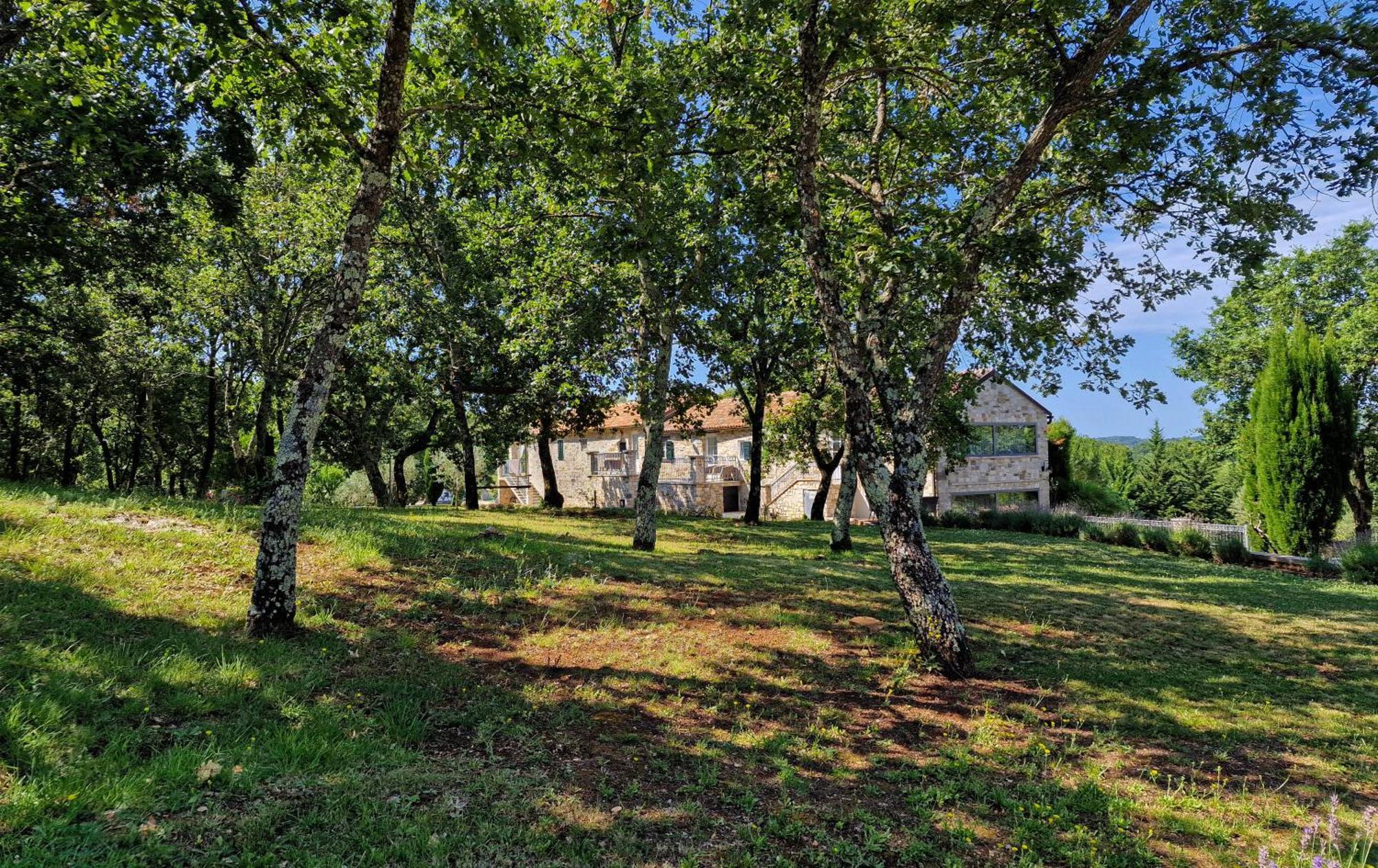 Stancija Ruseti Bed & Breakfast Oprtalj ภายนอก รูปภาพ